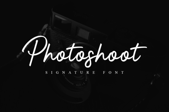 Photoshoot: A Classy Script Font for Editorial Design